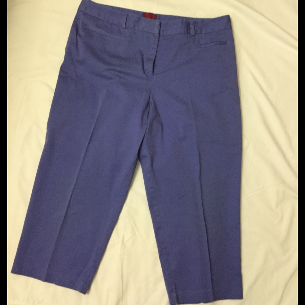 212 Collection Natural Fit Capris